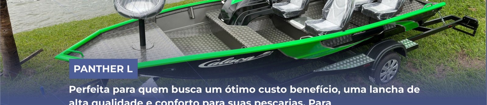 Lancha de alumínio Calaça em navegação